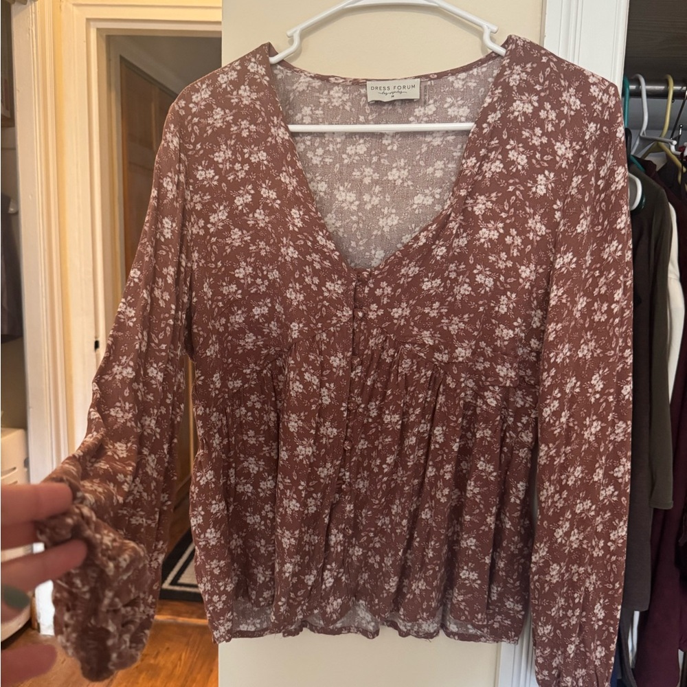 Anthro Mauve Floral V-Neck Peasant Blouse